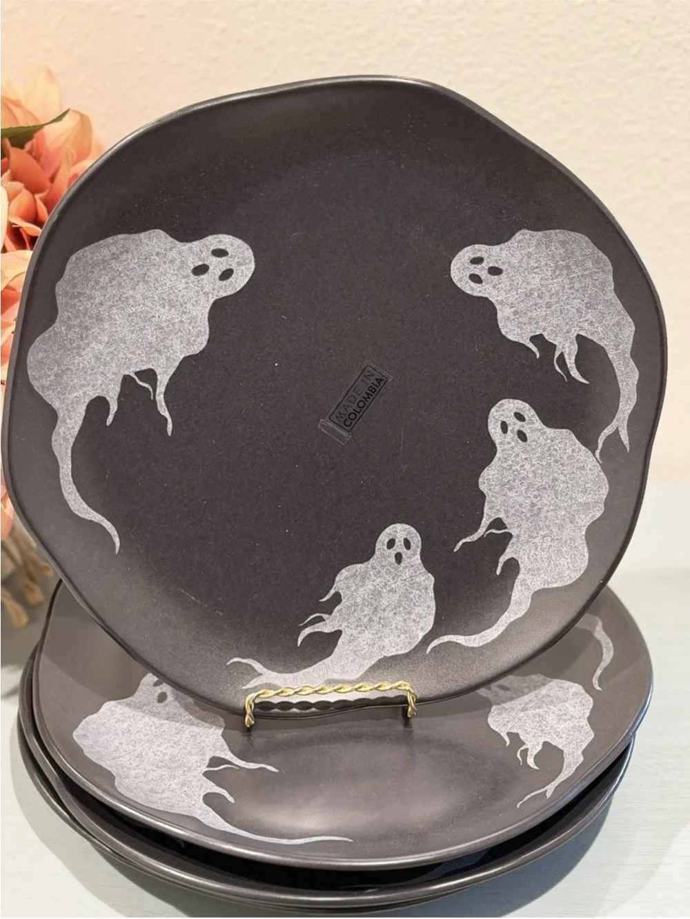 Corona Spooky Ghosts Halloween Dinner Plates Set of 4 10.5